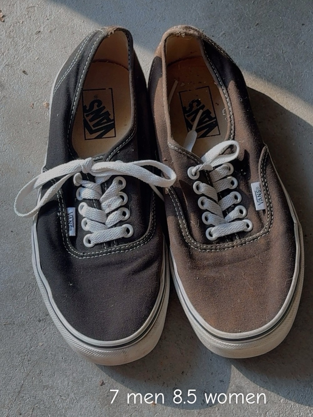Low Top Vans - Black